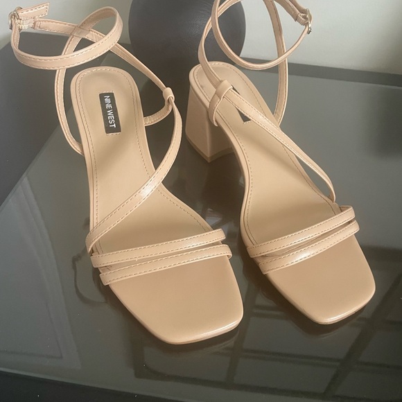 Georga Nine West Strappy Block Heel Sandal - Picture 2 of 5